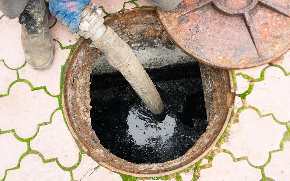 prix débouchage canalisation Courtieux