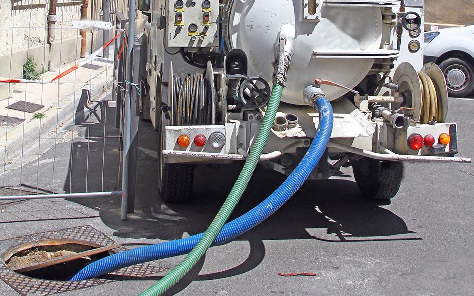 prix débouchage canalisation Courtieux